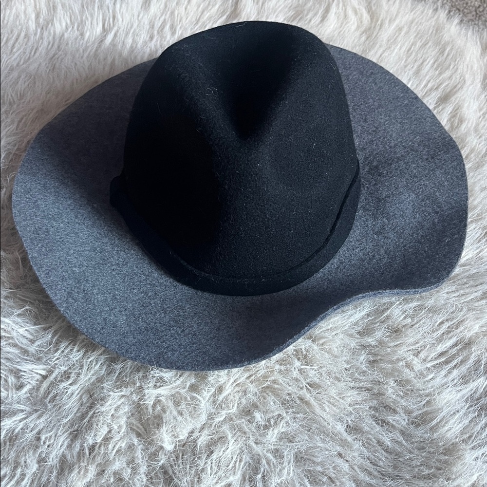 Isaac Mizrahi | Women’s Wide Brim Hat |  100% Wool Black Hat with Gray Trim